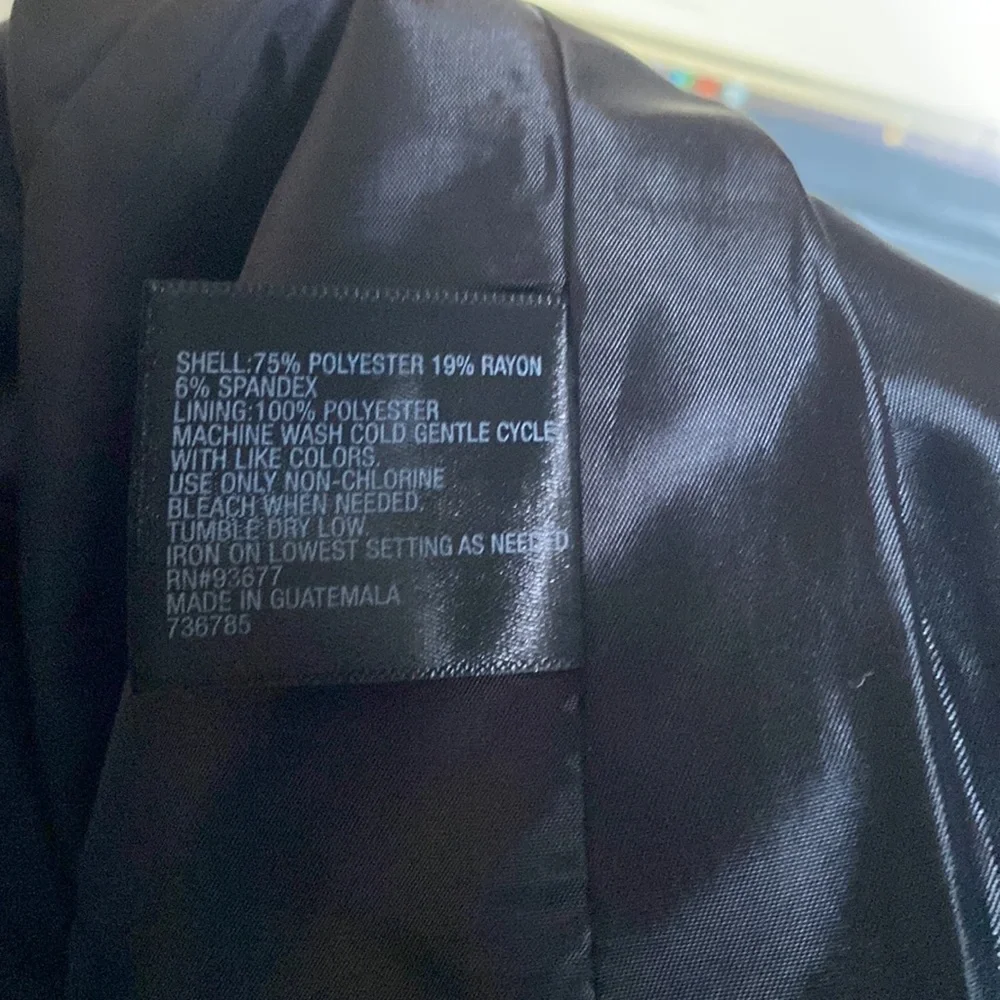 Worthington Black Blazer in EUC size 10 - Picture 4 of 4